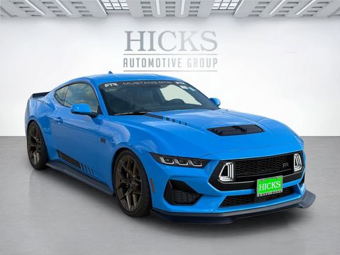 Used 2025 Ford Mustang GT Premium w/ GT Performance Package image 3