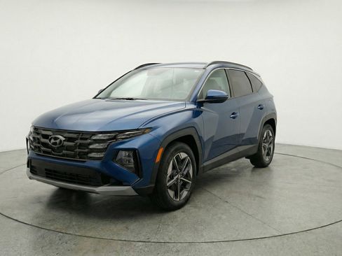 Used 2025 Hyundai Tucson SEL image 3