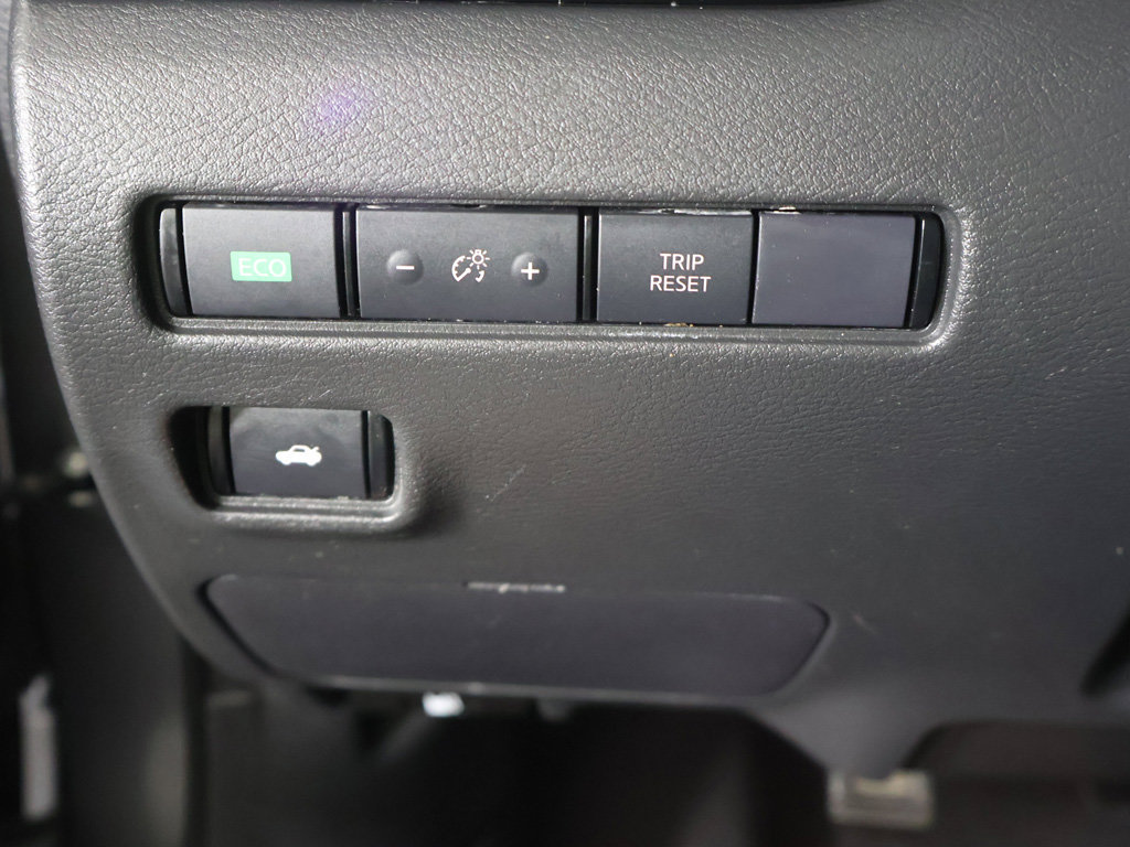 Used 2024 Nissan Sentra S FWD image 30