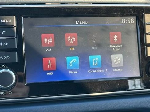 New 2025 Nissan Versa SV w/ Trunk Package image 28