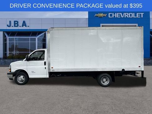 New 2025 Chevrolet Express 4500 4500 Series w/ Power Convenience Package image 4