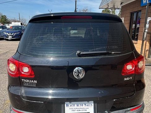Used 2011 Volkswagen Tiguan S FWD image 10