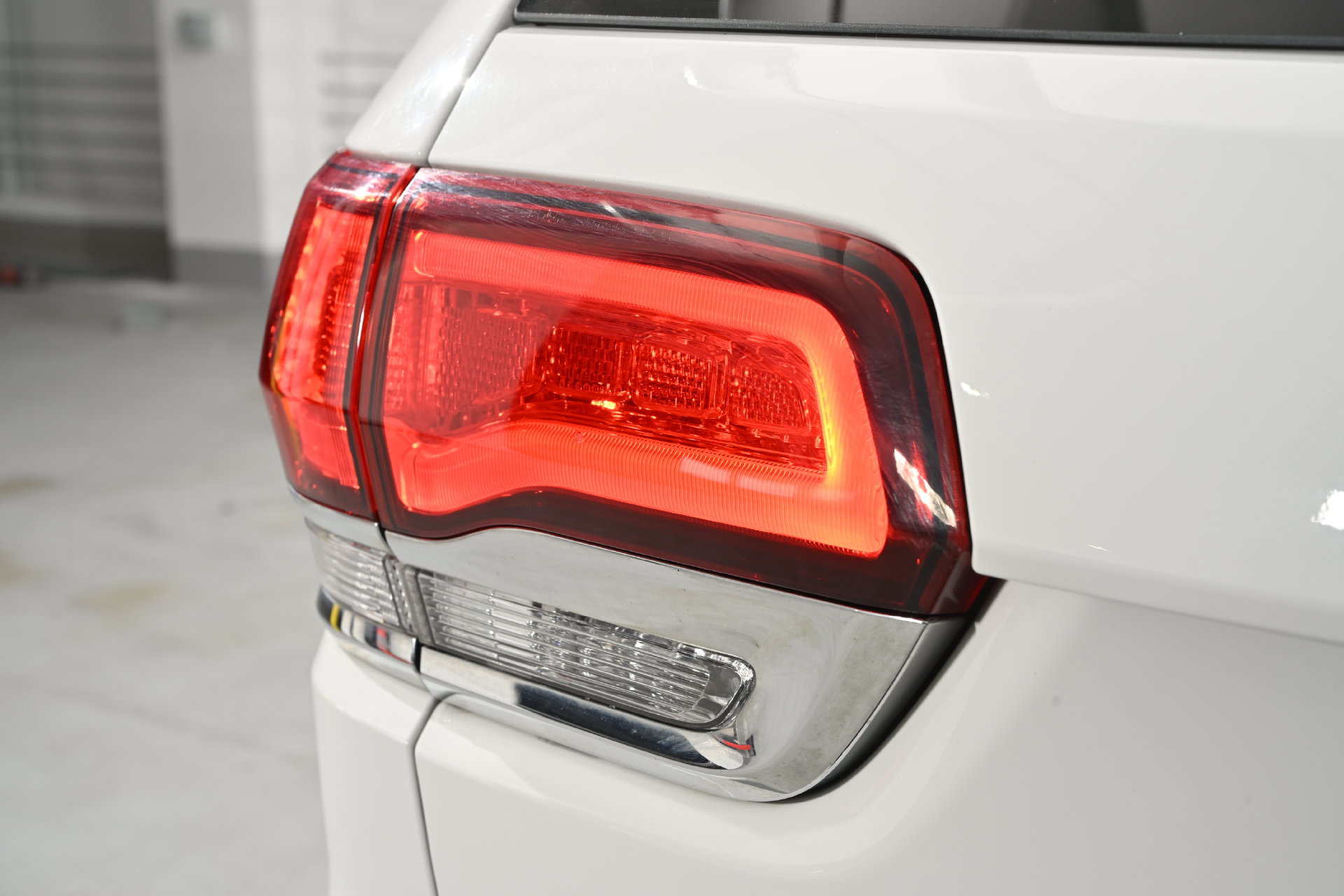 Used 2022 Jeep Grand Cherokee Laredo X AWD/4WD image 10