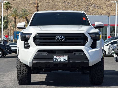 Used 2025 Toyota Tacoma SR5 RWD image 8