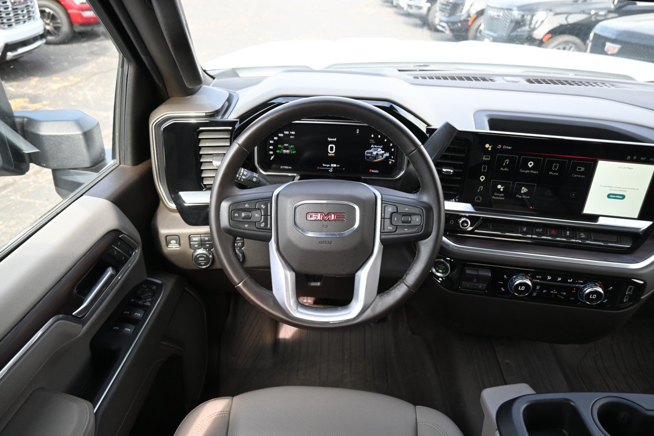 Certified 2026 GMC Sierra 2500 SLT AWD/4WD image 9