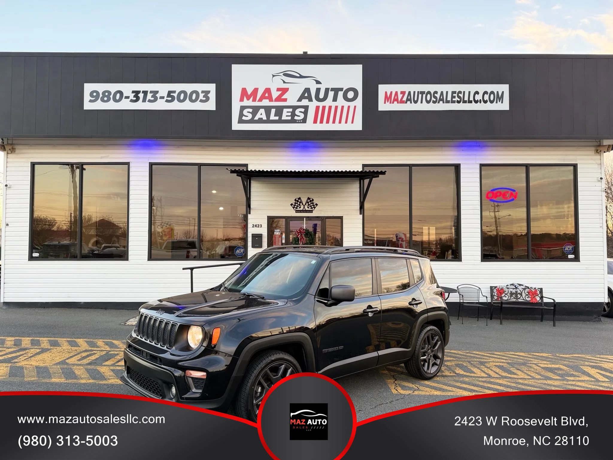 Used 2021 Jeep Renegade Latitude FWD image 1