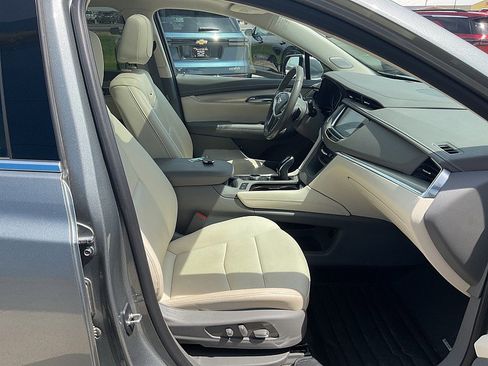 Used 2023 Cadillac XT5 Premium Luxury AWD/4WD image 13