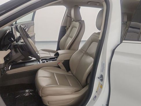 Used 2021 Lincoln Corsair AWD w/ Equipment Group 101A image 13