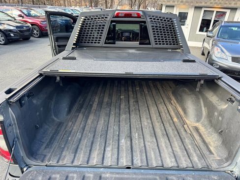 Used 2017 GMC Sierra 1500 SLT image 36