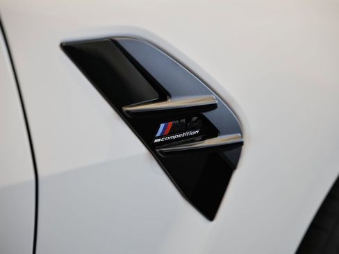 New 2027 BMW M4 Competition RWD image 4