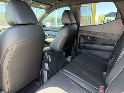 Used 2025 Hyundai Santa Cruz SEL FWD image 32