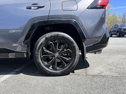 Used 2024 Toyota RAV4 XSE image 12