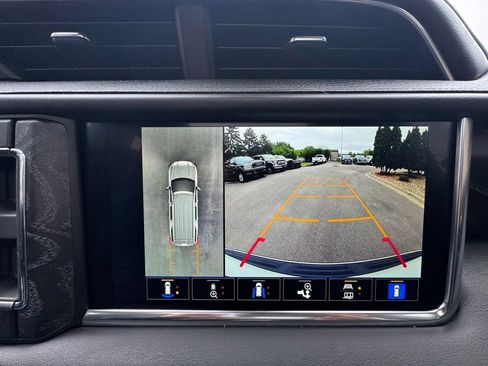 Used 2024 GMC Yukon Denali w/ Max Trailering Package AWD/4WD image 29