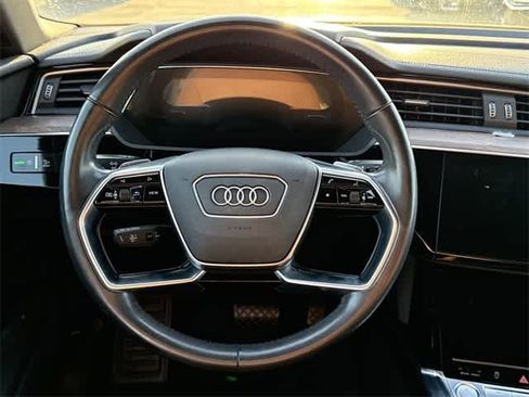 Used 2019 Audi e-tron Premium Plus image 17