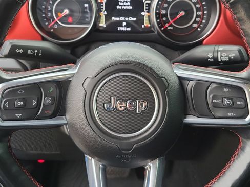 Used 2021 Jeep Gladiator Rubicon AWD/4WD image 11