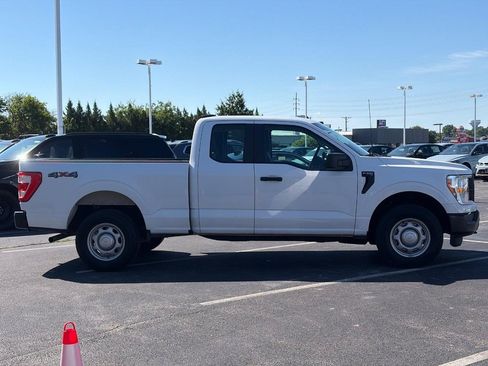 Used 2022 Ford F150 XL w/ Equipment Group 101A High AWD/4WD image 4