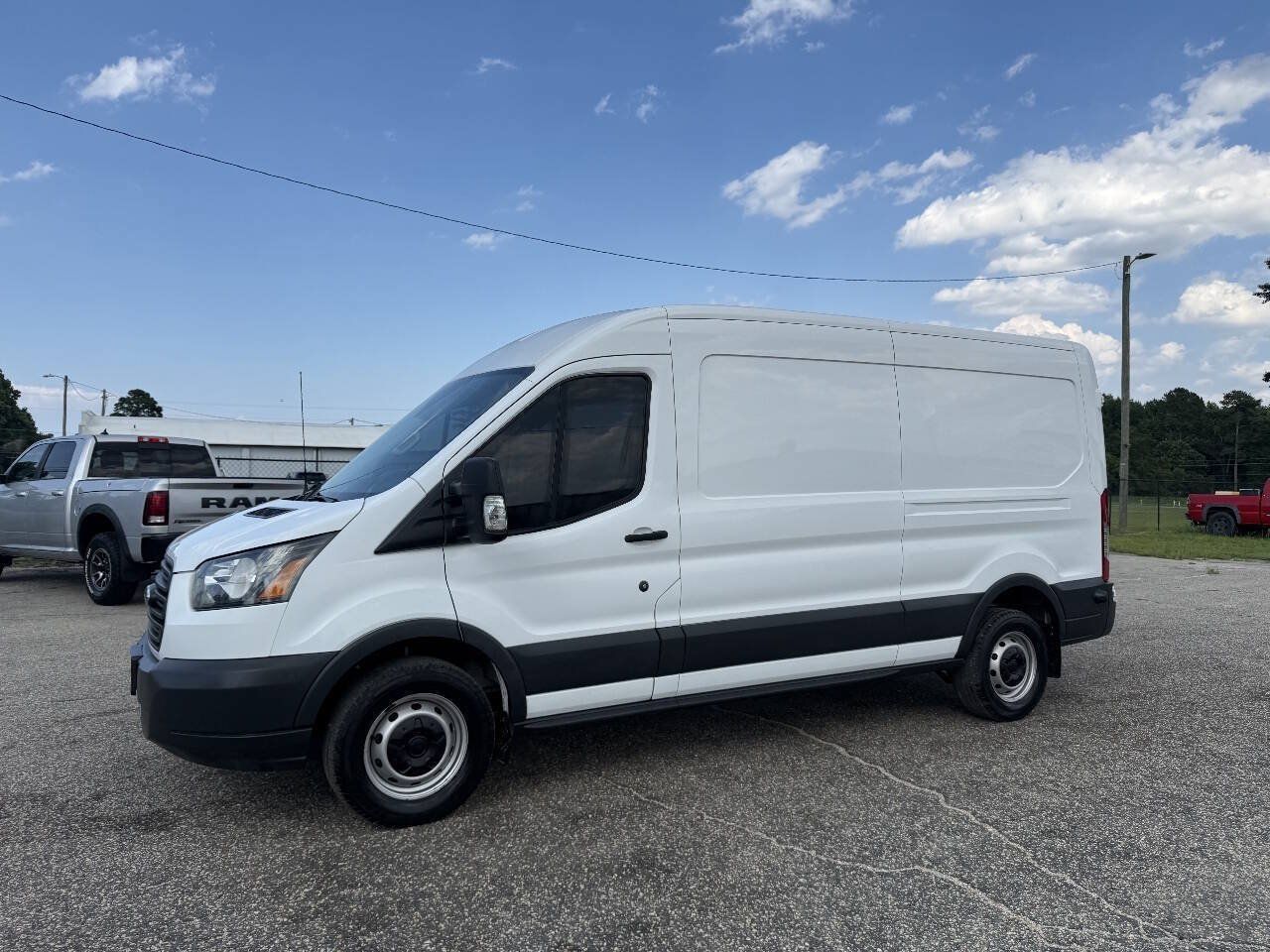 Used 2018 Ford Transit 350 148 Medium Roof RWD image 26