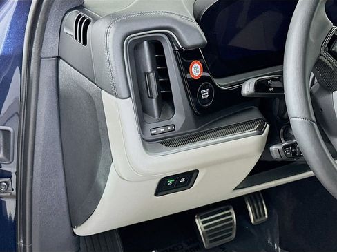 New 2025 Porsche Cayenne S image 11