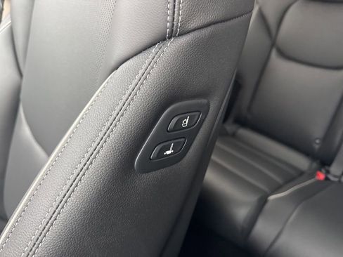 New 2026 Genesis GV70 2.5T Advanced image 37