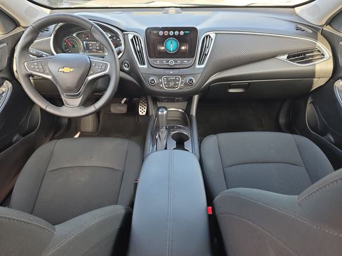 Used 2016 Chevrolet Malibu Hybrid w/ Driver Confidence Package image 11