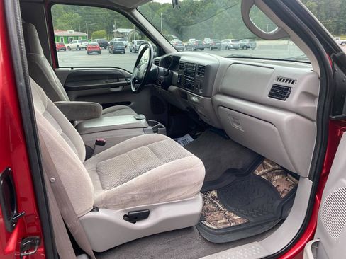Used 2001 Ford F250 Lariat AWD/4WD image 16