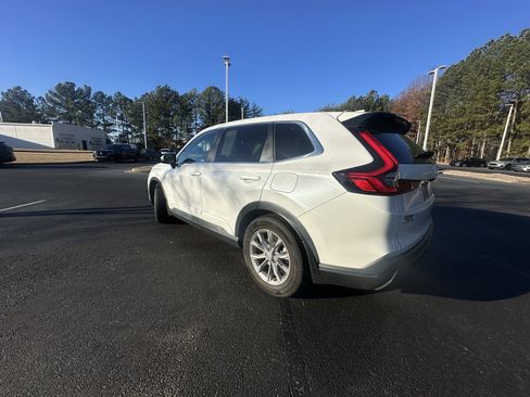 Used 2023 Honda CR-V EX-L image 9