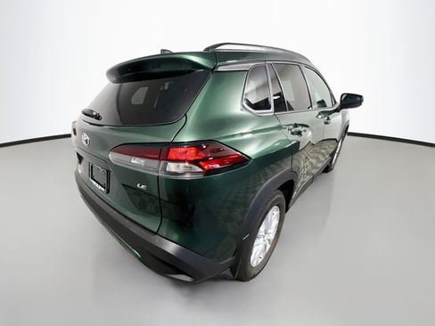 Used 2026 Toyota Corolla Cross LE FWD image 4