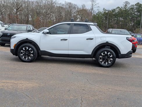 Certified 2026 Hyundai Santa Cruz SEL image 8