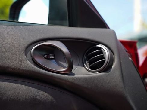 Used 2015 Nissan 370Z NISMO RWD image 36