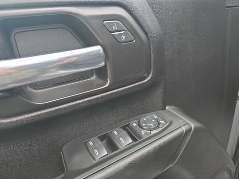 Used 2024 Chevrolet Silverado 3500 W/T image 17