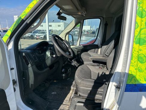 Used 2018 RAM ProMaster 3500 w/ Premium Appearance Group image 13