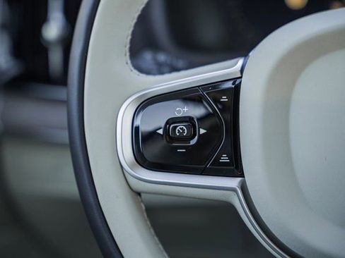 New 2026 Volvo XC90 T8 Ultra w/ Protection Package Premier image 29