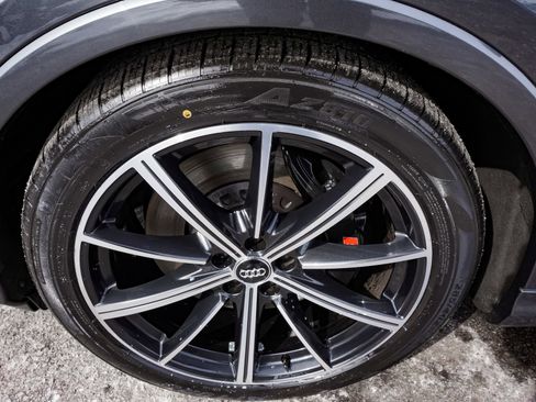 Used 2020 Audi SQ7 Prestige image 8