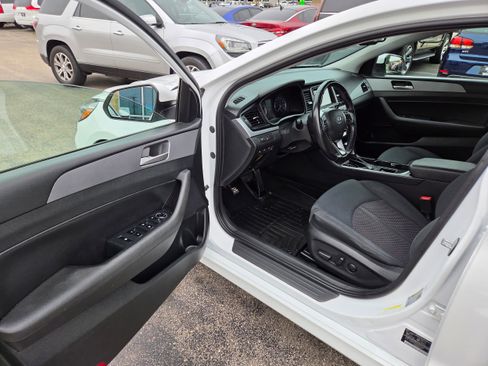 Used 2019 Hyundai Sonata SEL FWD image 5