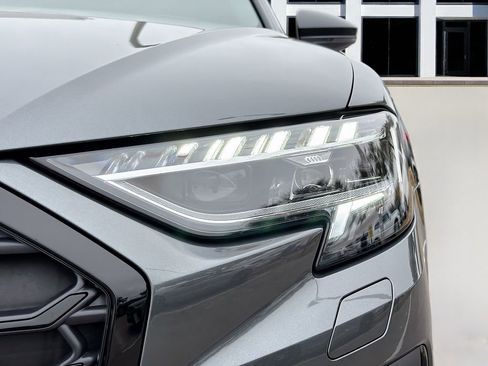 Used 2025 Audi S8 image 11