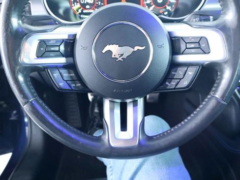Used 2018 Ford Mustang GT Premium w/ Equipment Group 401A RWD image 19