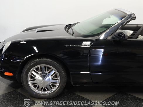 Used 2002 Ford Thunderbird Neiman Marcus image 22