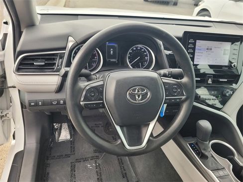 Used 2023 Toyota Camry LE image 30