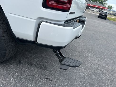 New 2026 RAM 2500 Big Horn AWD/4WD image 28
