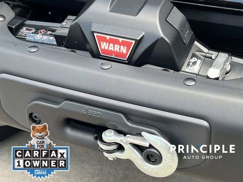 Used 2026 Jeep Wrangler Unlimited Rubicon AWD/4WD image 13