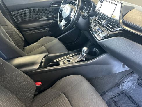 Certified 2018 Toyota C-HR XLE FWD image 15