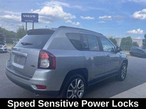 Used 2017 Jeep Compass Sport w/ Power Value Group AWD/4WD image 8