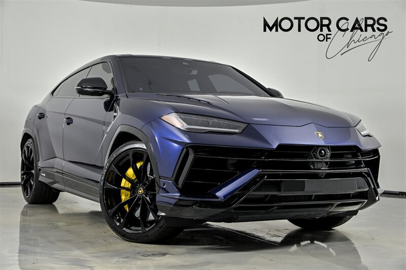 Used 2023 Lamborghini Urus S AWD/4WD image 1