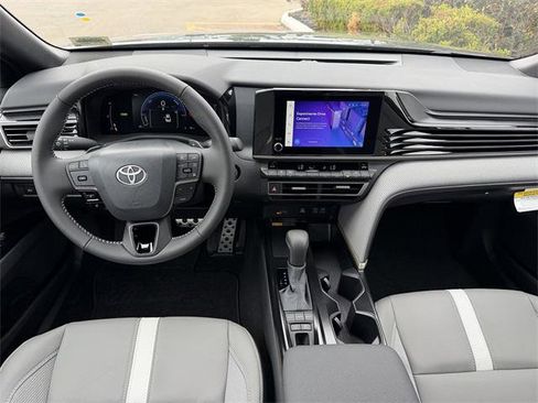 Certified 2026 Toyota Camry SE w/ Convenience Package image 9