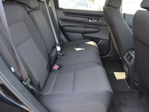 Used 2025 Honda CR-V LX image 15