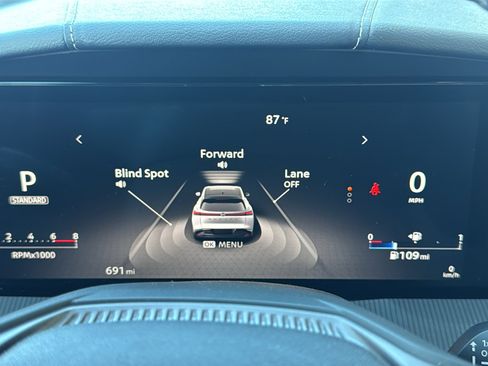 Used 2025 Nissan Murano SV image 21