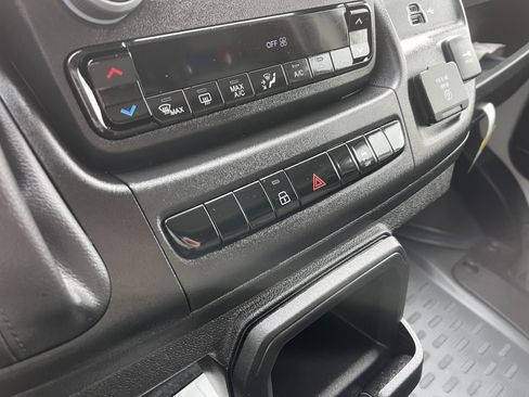 New 2025 RAM ProMaster 2500 w/ Convenience Group image 24