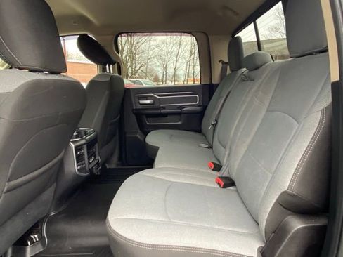 Used 2019 RAM 2500 Big Horn AWD/4WD image 17