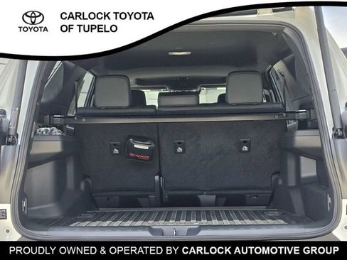 Used 2025 Toyota 4Runner TRD Off-Road Premium AWD/4WD image 34