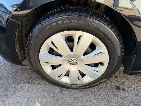 Used 2013 Volkswagen Jetta SE image 9